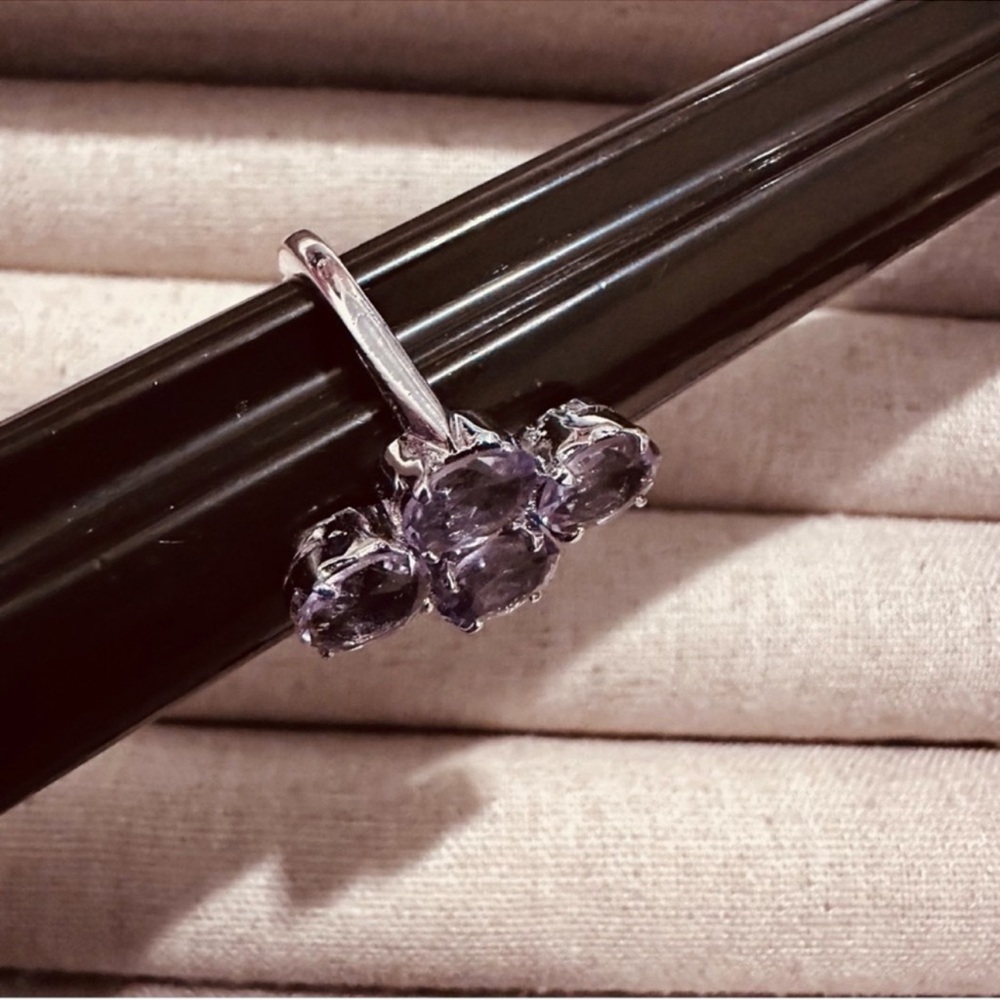 Vintage | Ring | Genuine Amethyst Ring in Silver - Picture 2 of 9